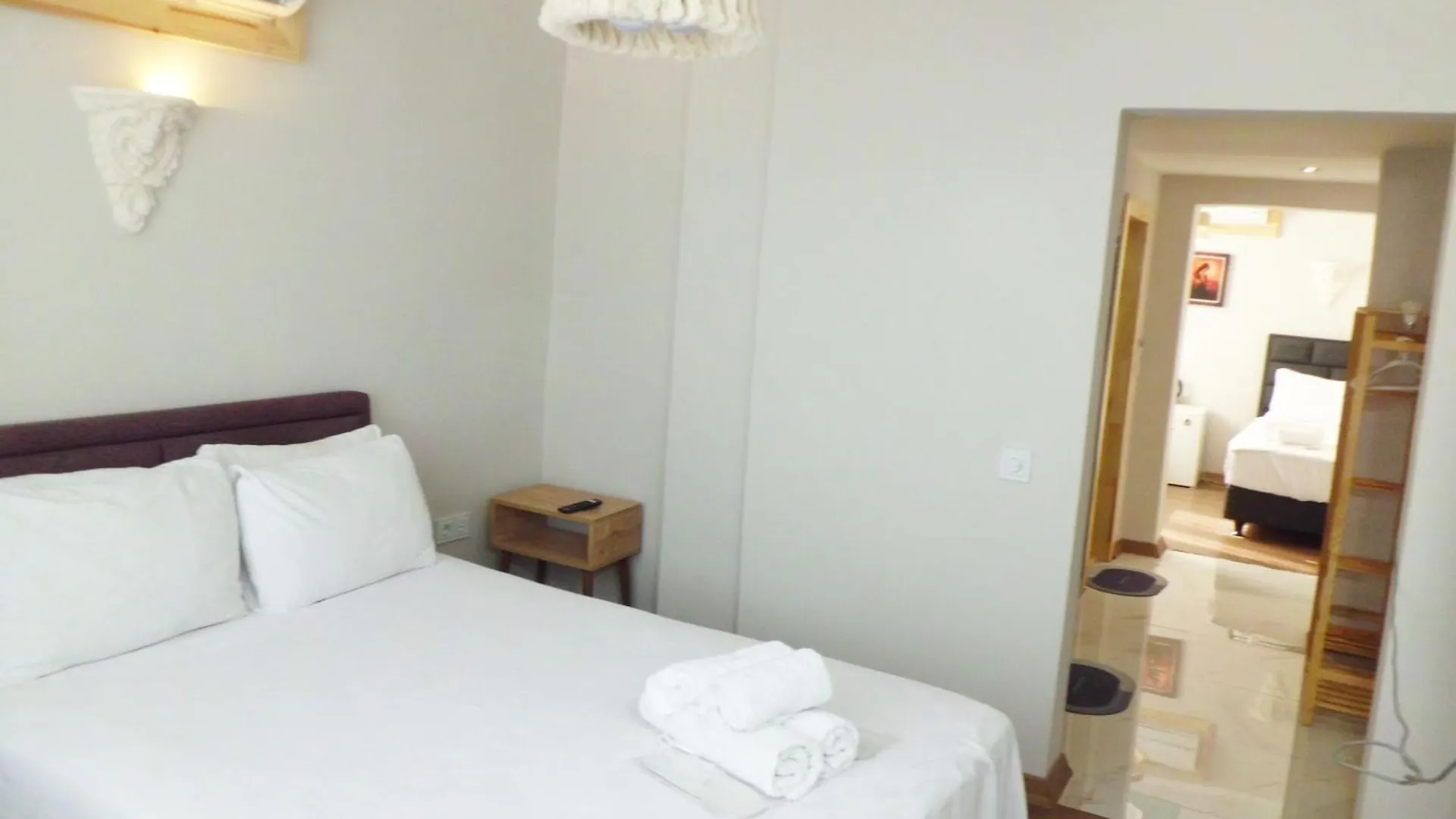 Antalya Old Town Otel 0*,